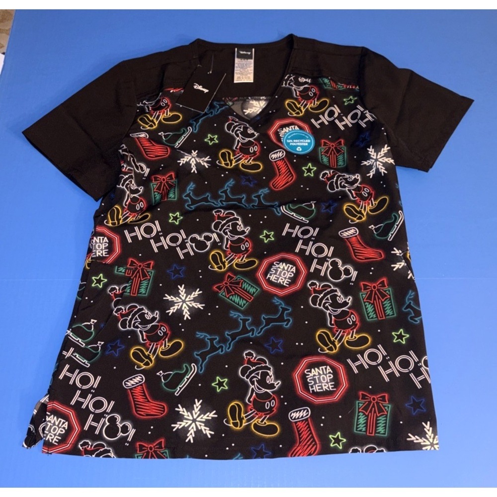 Disney Christmas Scrub Top Size M - Mickey w/ Pocket - (Nurse, Medical) NWT